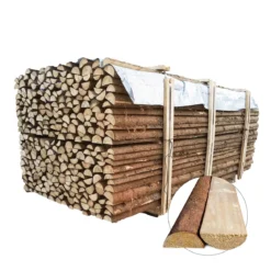 Flækkede granrafter med bark - Ø6-9 cm x 220 cm.