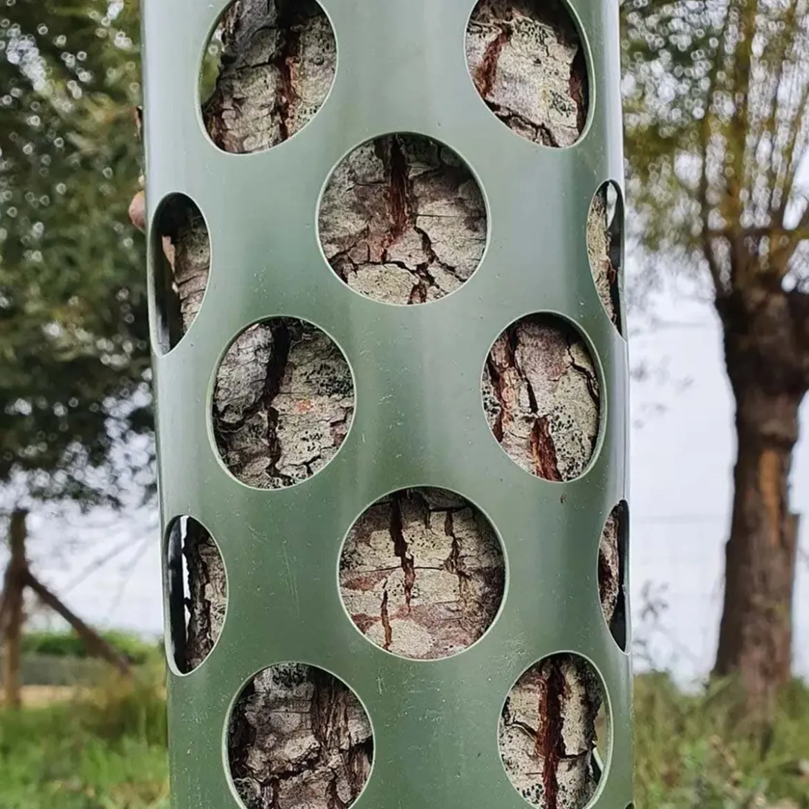 Kraftig stammebeskytter til træ - 60 cm