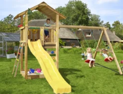 Legetårn Jungle Gym Sierra 2.1 m/Swing Module 220 og gul rutschebane