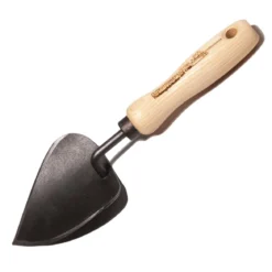 Lille håndskovl med askegreb - 28 cm