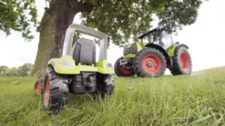 New Holland pedaltraktor inkl. vogn