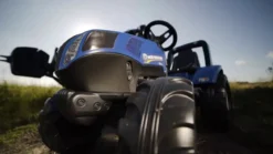 New Holland pedaltraktor inkl. vogn