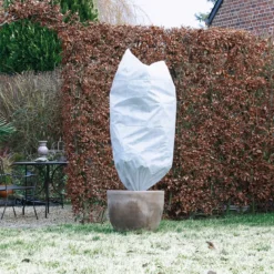 Vinterbeskyttelse til planter Ø50 cm - H100 cm
